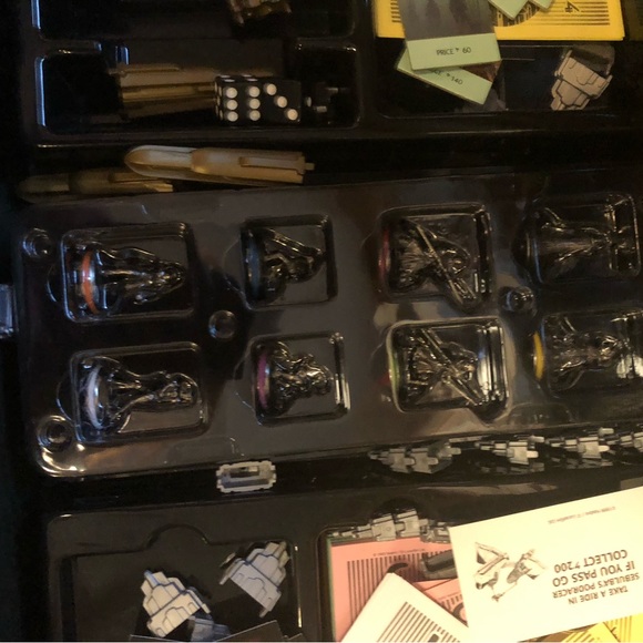 1999 Monopoly Star Wars Episode 1 Board Game-  636 $50 or $45 w/offer - Picture 4 of 11